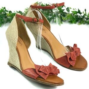 Fergie Rust Bow Ankle Strap Wedge Espadrilles 11M